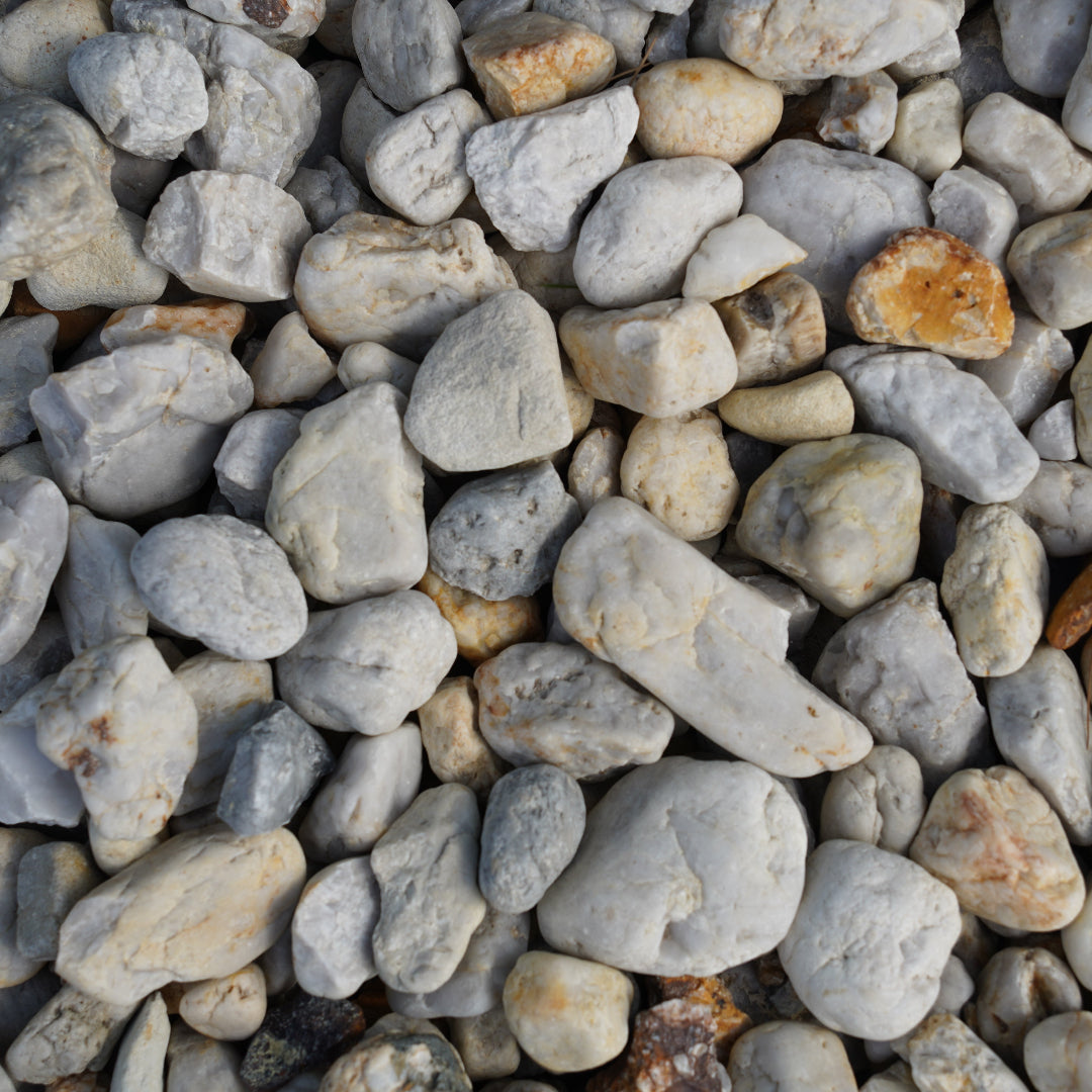 40-50mm Pyreness Pebbles