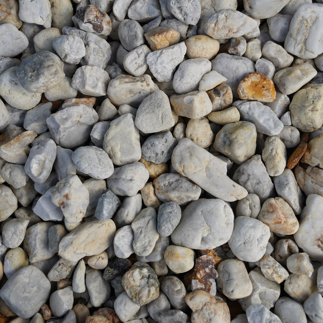 40-50mm Pyreness Pebbles